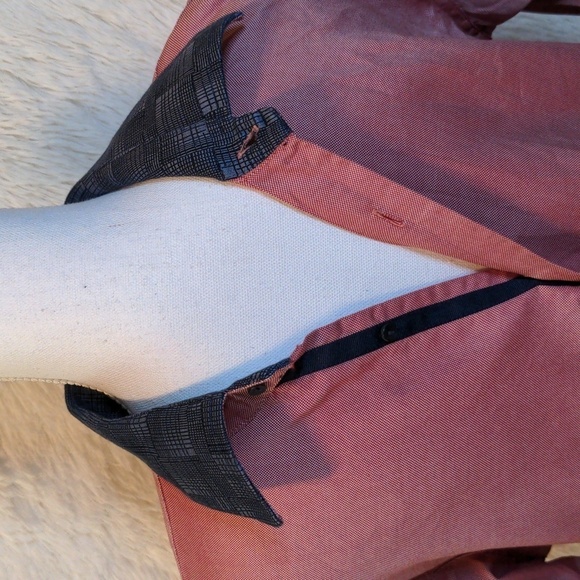 PRANDINA SEXY CUFF REVERSE COLOR BUTTON DOWN - Picture 9 of 10